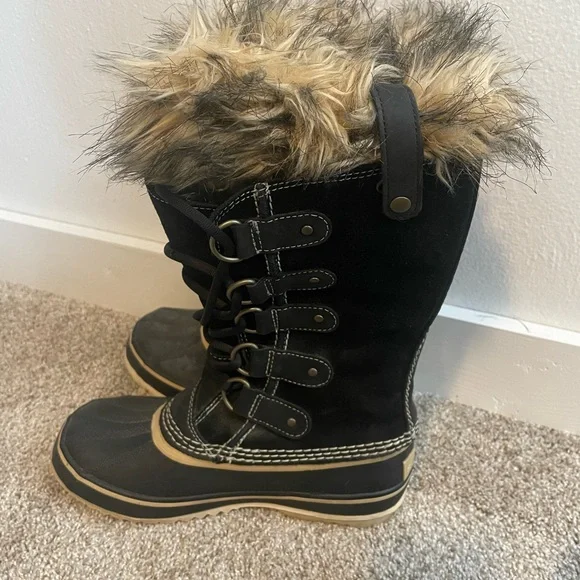 Sorel Joan Van Artic Faux Fur Boot - Size 6 - Picture 2 of 4